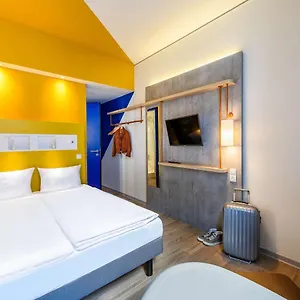 2* Отель Ibis Budget Center